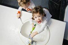 这些因素可能导致amh值为0.14，抓紧调理受孕机会高