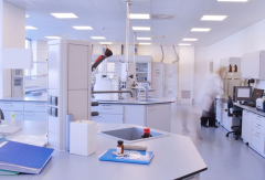 做试管去三甲医院还是私人医院好，需根据情况考虑