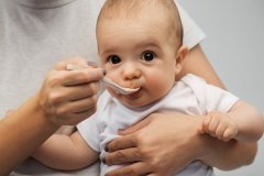 试管移植前为何选择肝素？三大功效你必须知道！