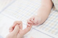 大龄试管的智慧之选：36岁姐妹的亲身经历，教你如何挑选最佳医生与医