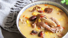 试管促排期，鸡汤能否成为你的滋补小秘密？答案是：适量享用，滋养