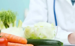 试管移植后饮食注意事项，哪些蔬菜水果不能吃？