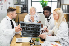 玉林试管医院排名！哪家医院最好，成功率与费用对比