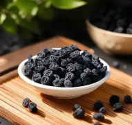 怀孕期间吃黑枸杞有哪些益处？全面解析黑枸杞对孕妇的好处与营养价