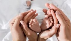 无子宫女性的孕育奇迹：探索怀孕生子的另类途径！