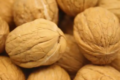 孕期食用核桃：为宝宝智力与健康加油的神奇坚果！